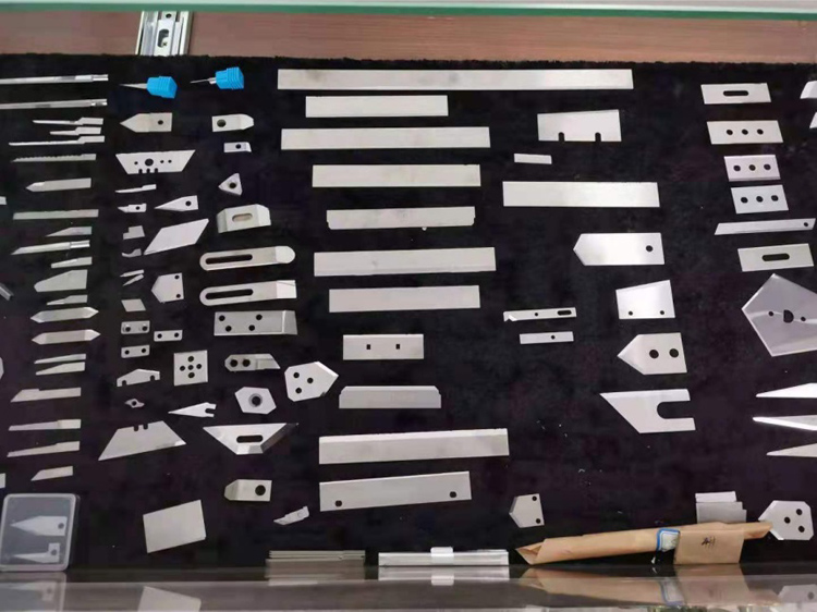 异型刀片